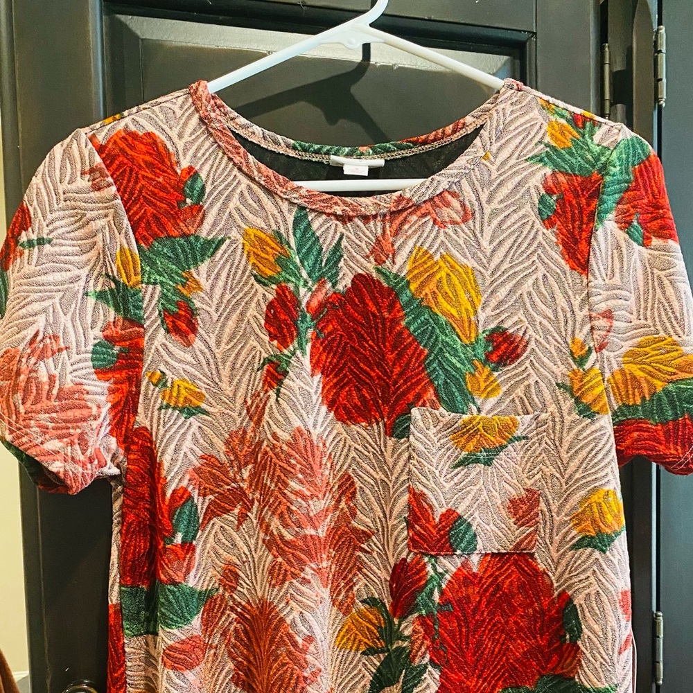 Lularoe Carly